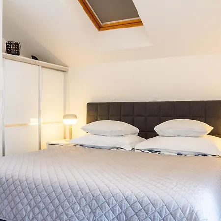 Blue Bay Apartment