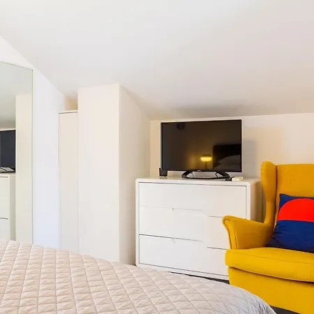 Blue Bay * Hvar Town