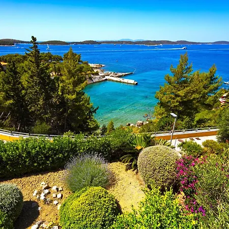 Blue Bay Apartment Hvar Town