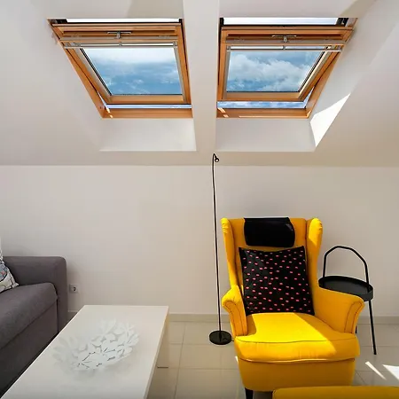 Blue Bay * Hvar Town