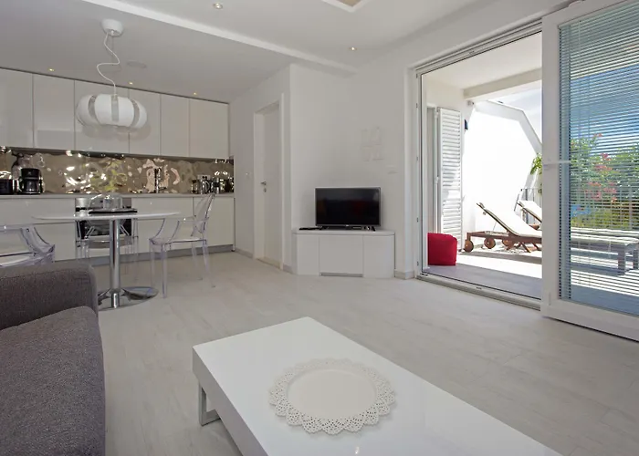 Blue Bay Apartment Hvar Town